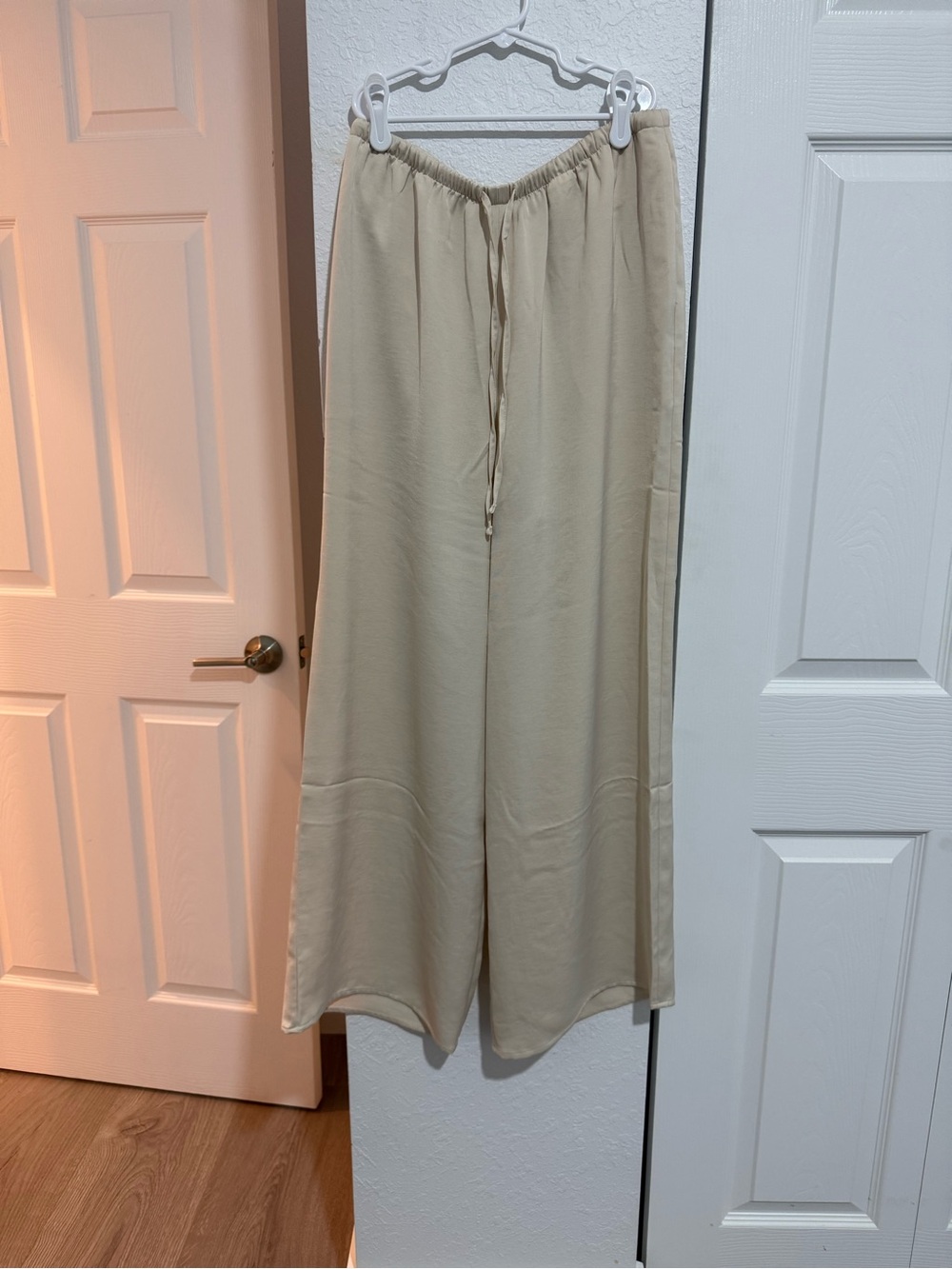 Express Neutral Beige Wide-Leg Drawstring Pants